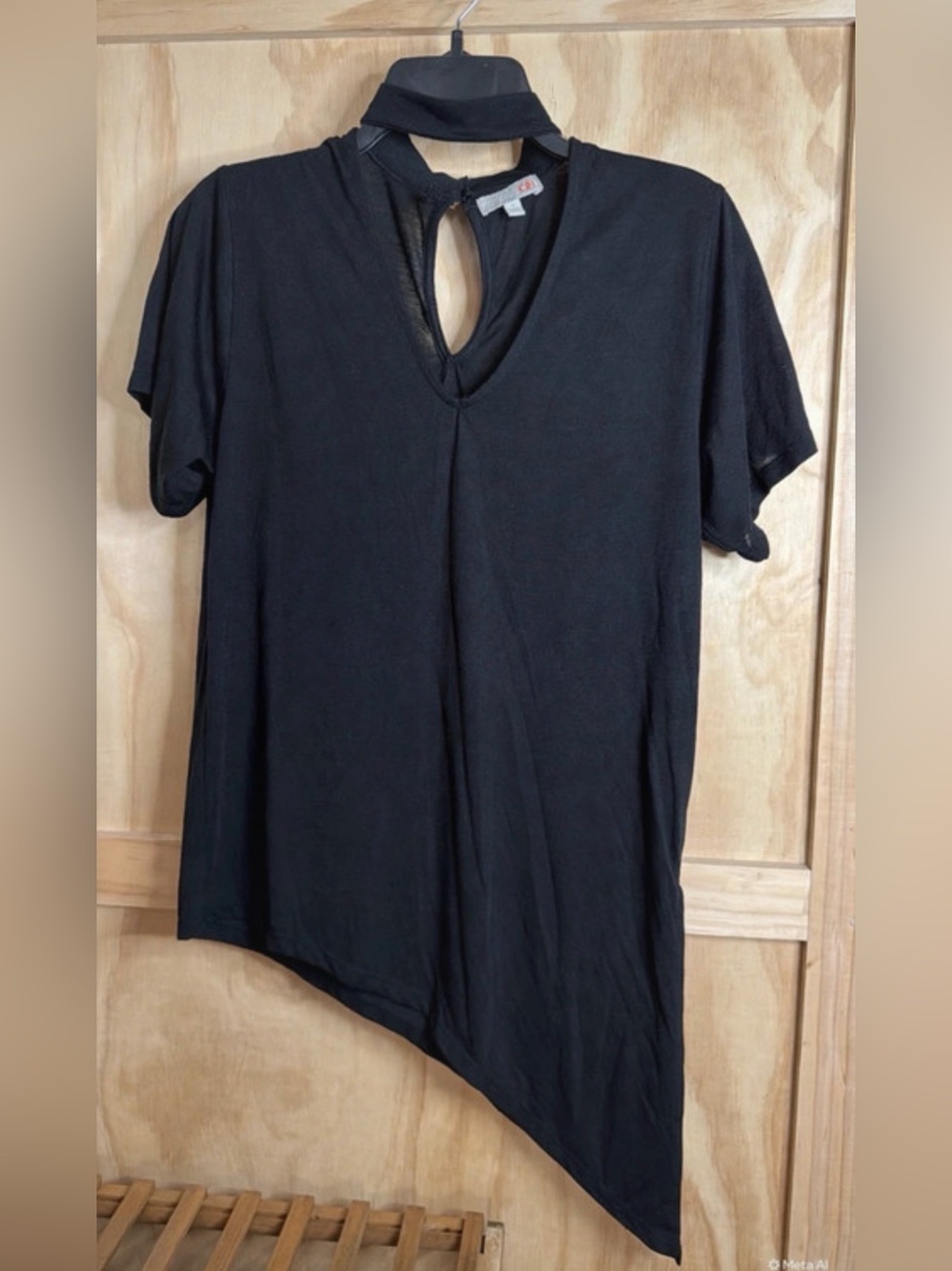 Gianni Bini Women's Black Asymmetric Keyhole Top